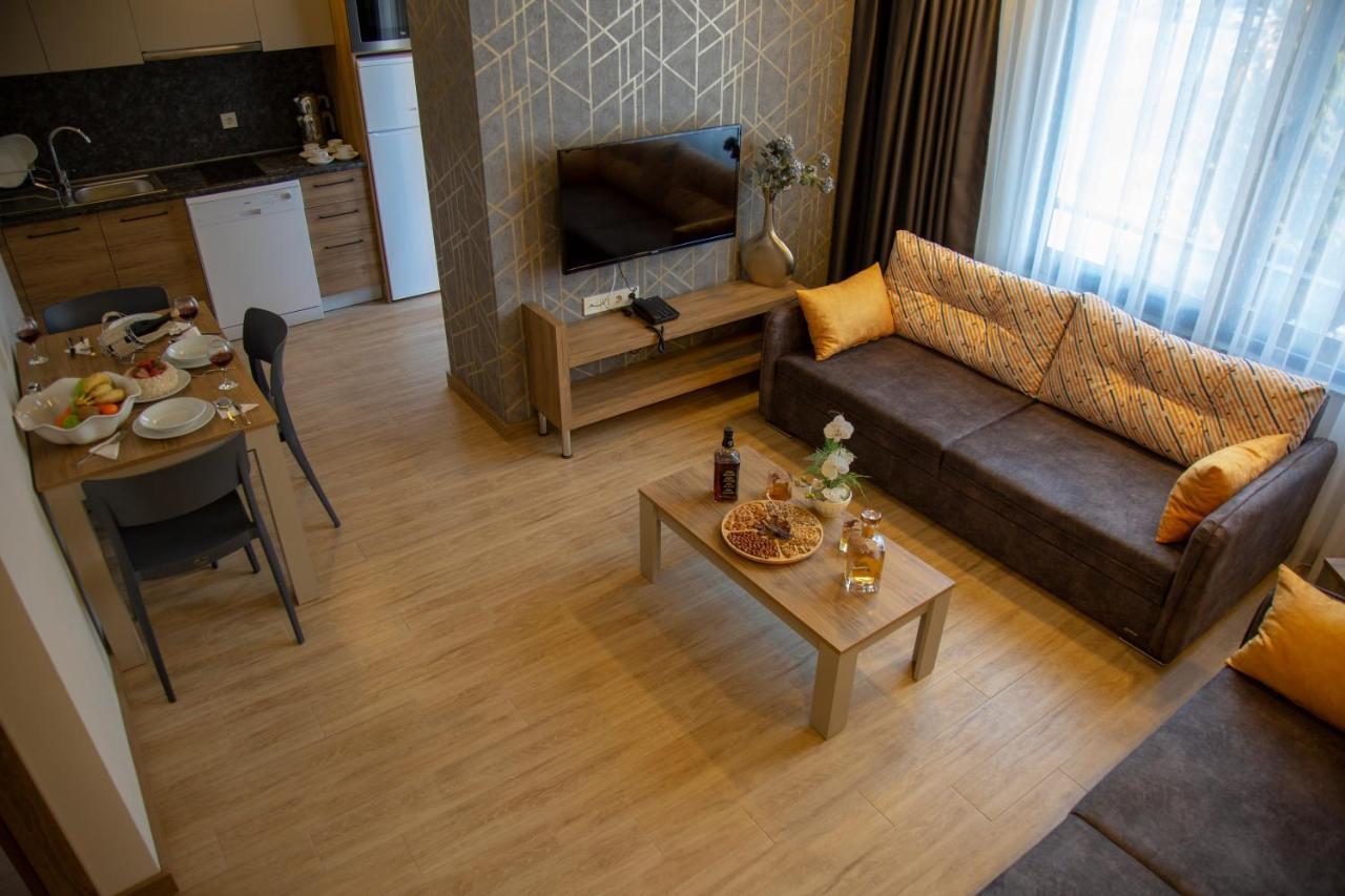 Golden World Suite Hotel Antalya Buitenkant foto