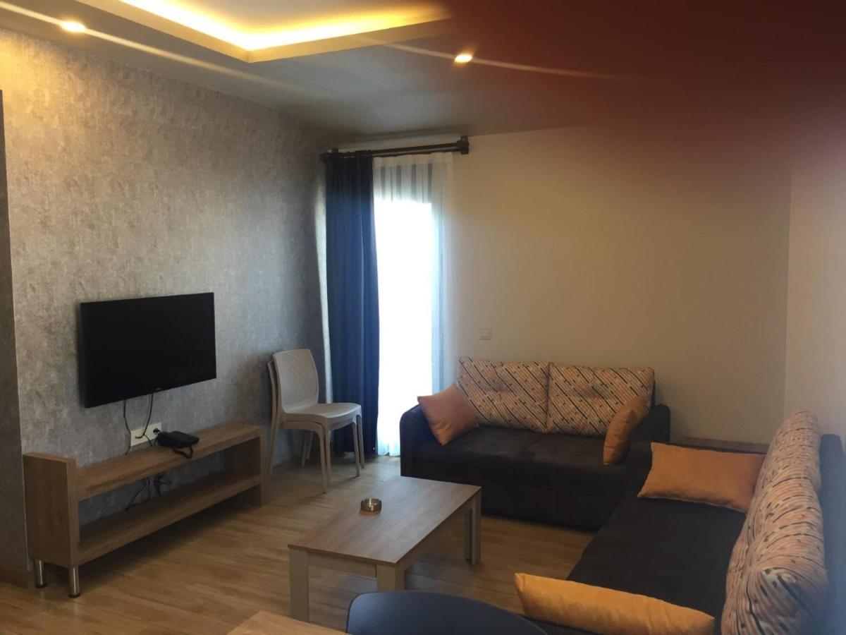 Golden World Suite Hotel Antalya Buitenkant foto