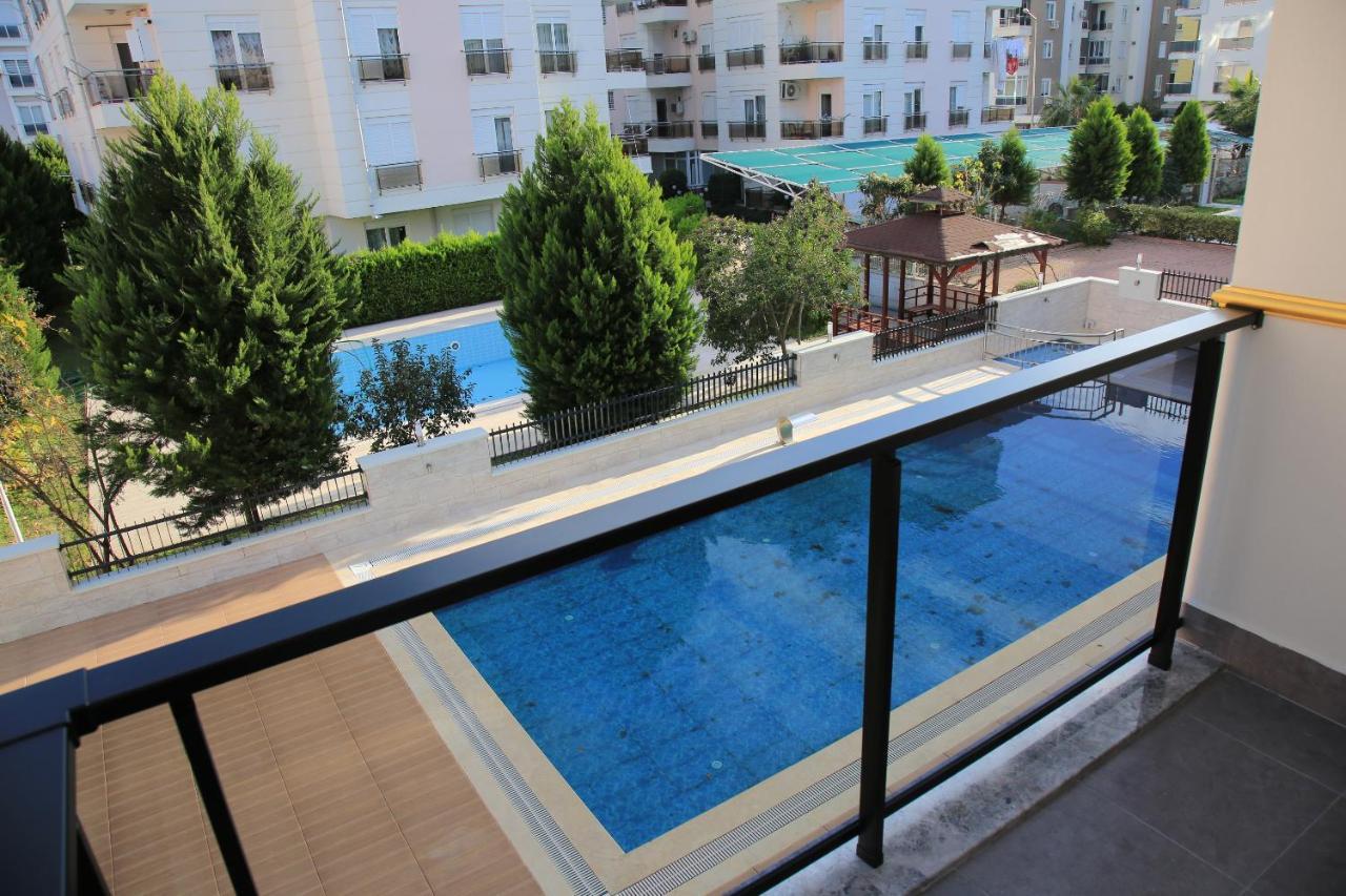 Golden World Suite Hotel Antalya Buitenkant foto