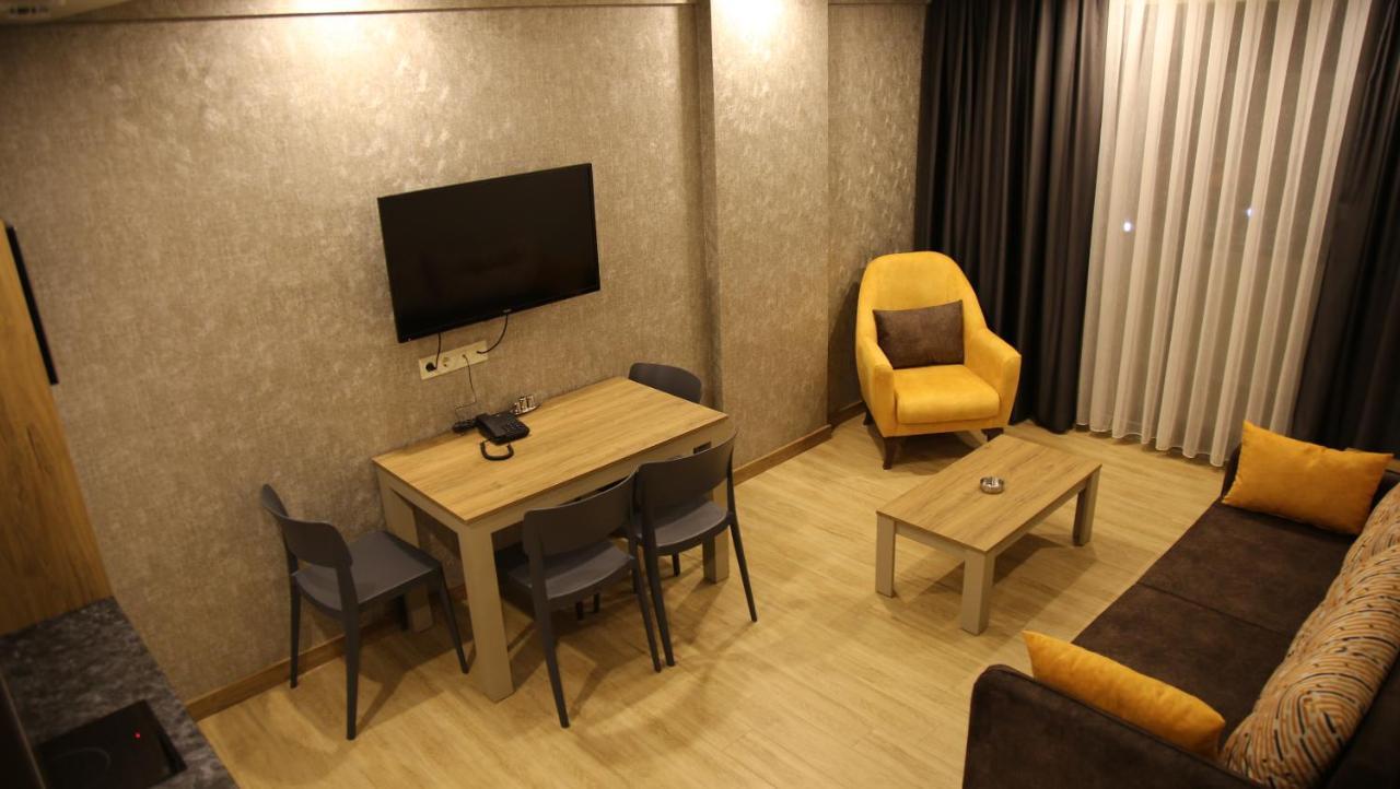 Golden World Suite Hotel Antalya Buitenkant foto