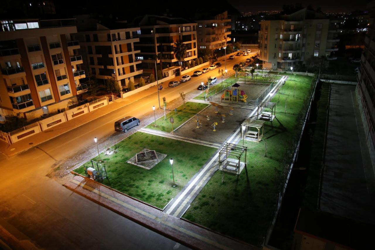 Golden World Suite Hotel Antalya Buitenkant foto